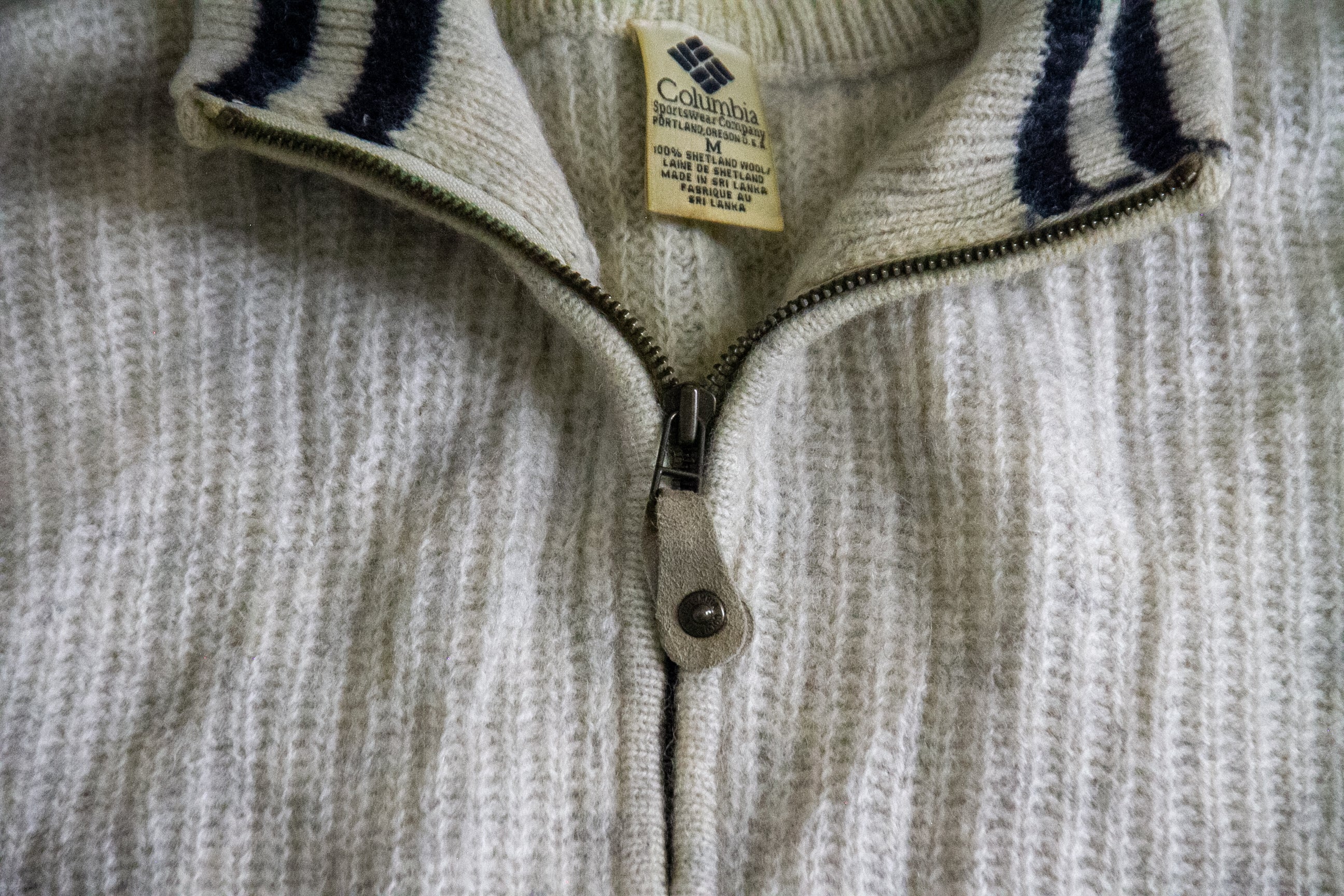 Colombia Pullover [M]